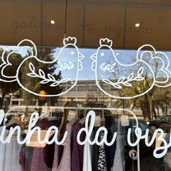 A galinha da vizinha