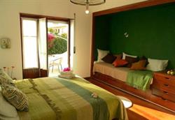 Lemon Tree Beach Hostel