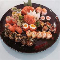 Sushi Lounge