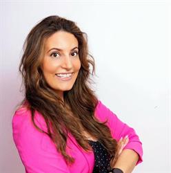 Ana Silva.Studio Academy