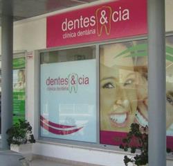 Clínica Dentária Dentes & Cia, Lda