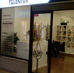 Elsa Talentos Hair style
