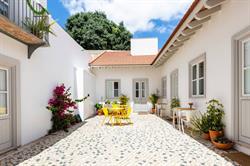 Patio São Vicente Guest Houses