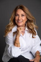 Remax Collection Vantagem Villa Ana Teixeira Santos Real Estate