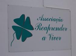 Associação Reaprender a Viver