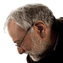 Sculptor Helder de Carvalho – Art Portfolio