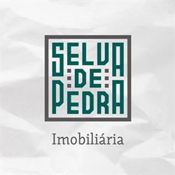 SELVA DE PEDRA